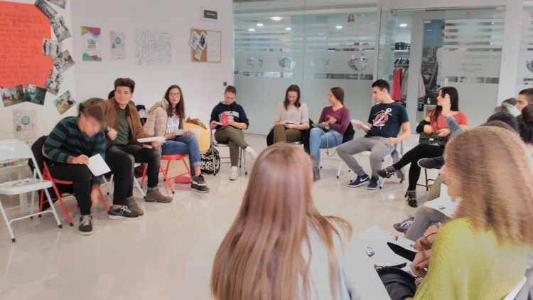 U Omladinskom klubu Budva realizovana radionica o karijernom vođenju i savjetovanju